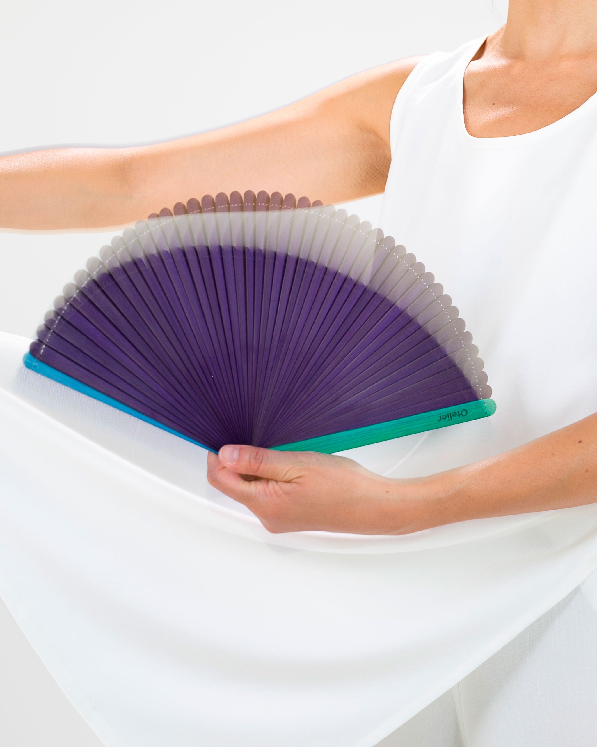 Colorblock Fans by Otelier