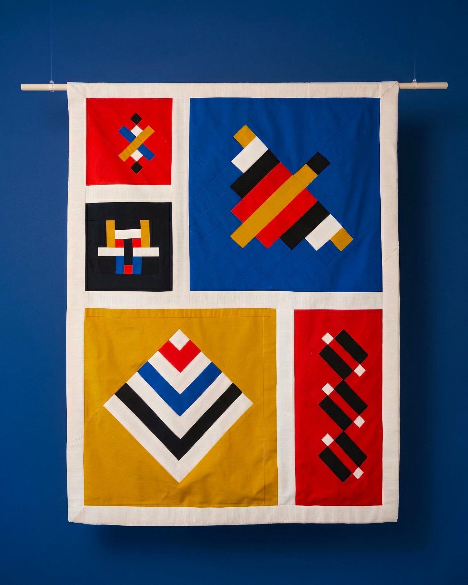 Delta Tapestries by Alice Guillier - Safareig