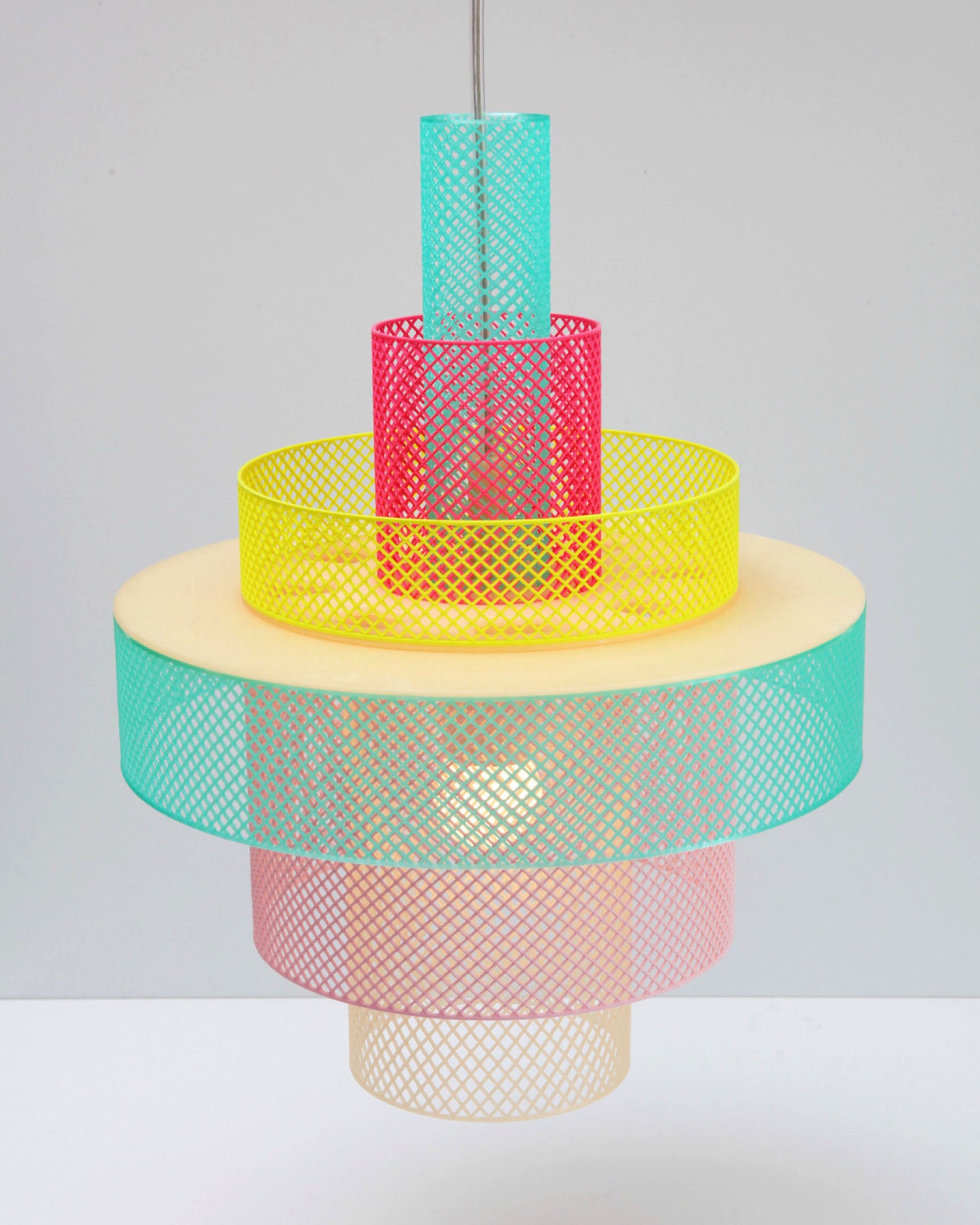 Mesh Lamp by Tilt