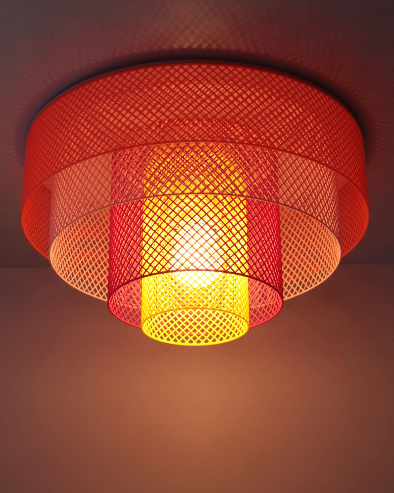 Mesh Lamp by Tilt